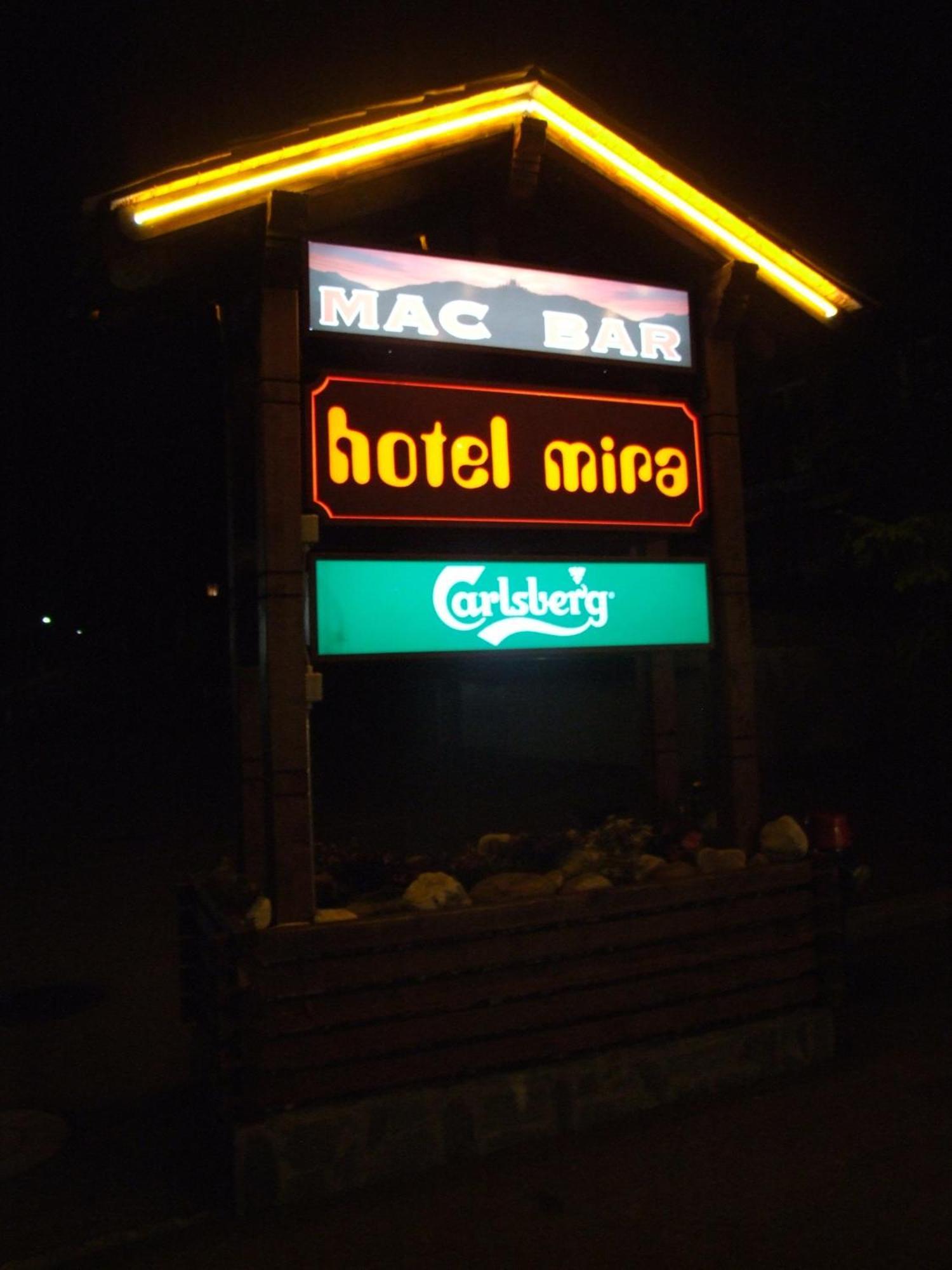 Hotel Mira Sedrun Exterior foto